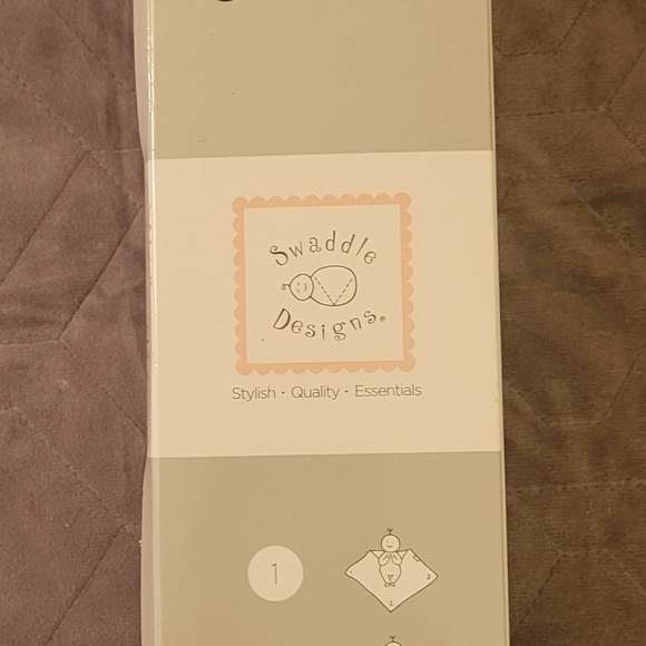 Swaddle Designs Muslin Cotton Swaddle Blanket - Picture 4 of 6